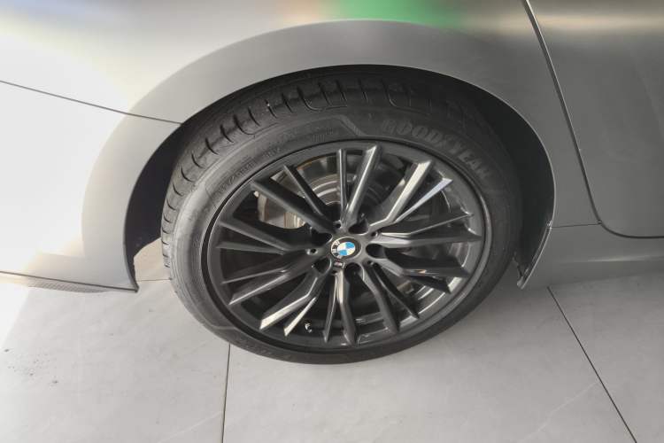 Used BMW 3 Series 2021 Second Facelift 325i M Sport Package
