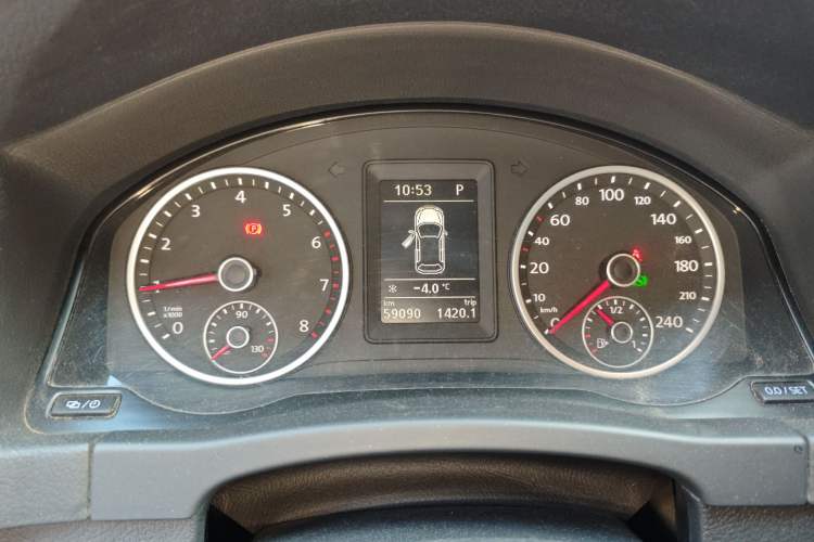 Used Volkswagen Tiguan L 2016 280TSI Automatic Two-Wheel-Drive Silk Road Style Edition
