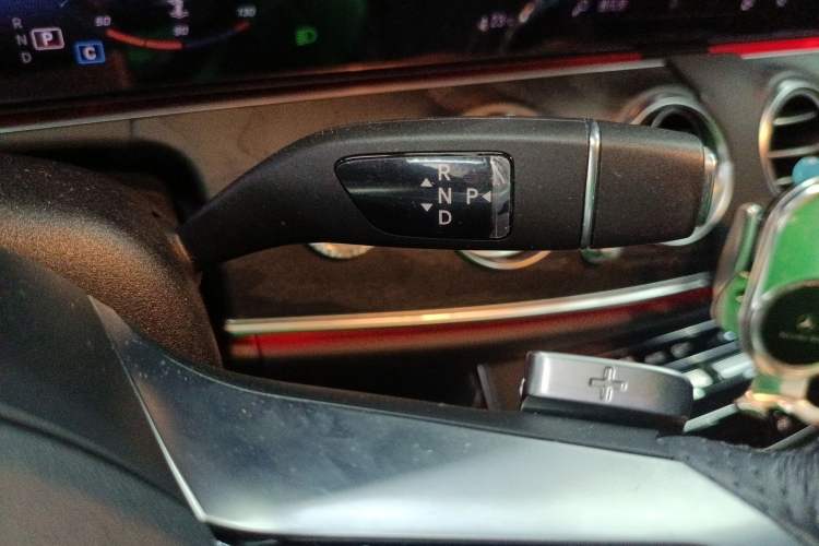 Used Mercedes-Benz E-Class (Import) 2021 Updated E 260 Fashion Sport Edition
