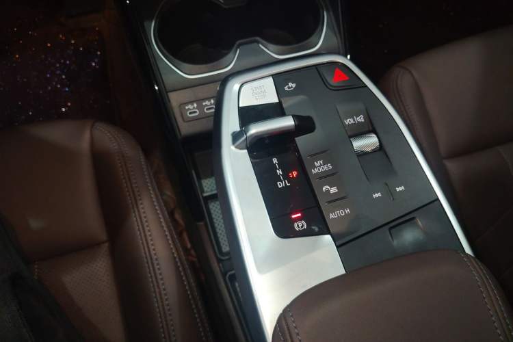 Used BMW X1 2023 sDrive25Li M Sport Package Gear Lever