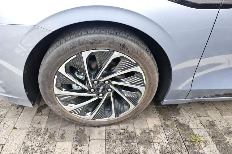 Used Lincoln Z 2025 2.0T Zunyi Hybrid Version
