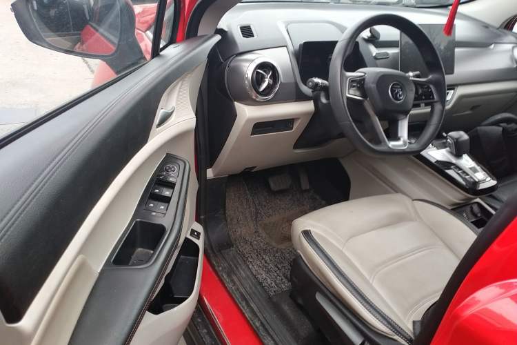 Used BYD Yuan Pro 2021 401 km Luxury Version Driver Seat