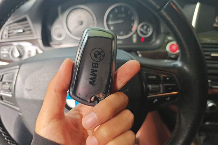 Used BMW 5 Series 2014 525Li Leading Model