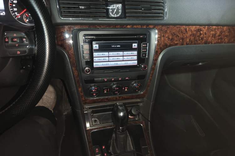 Used Volkswagen Passat 2011 1.8TSI DSG Prestige Edition
