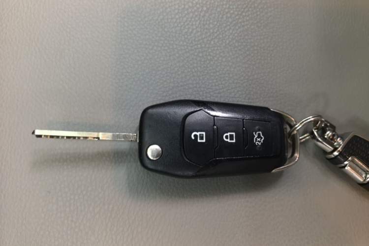 Used Ford Escort 2015 1.5L Automatic Comfort Edition Vehicle Key