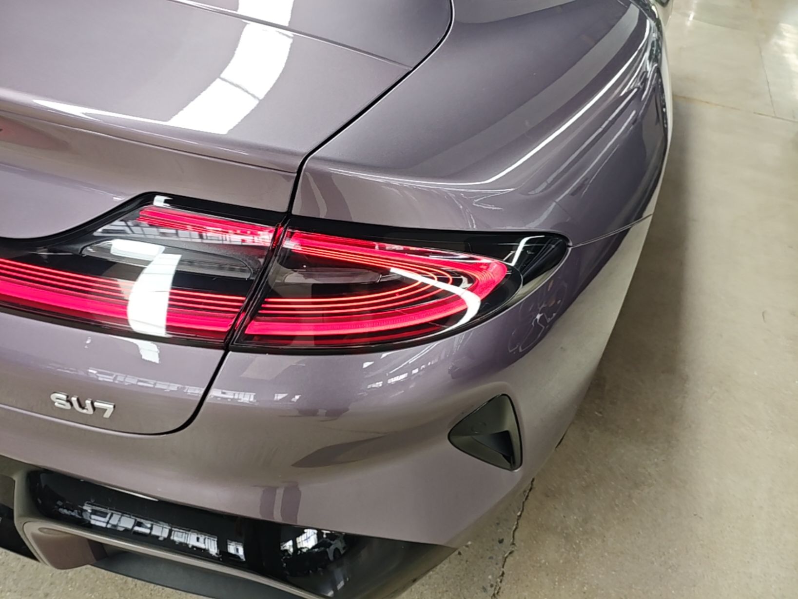 Xiaomi Auto SU7 2026 Model Standard Edition — снимка 9