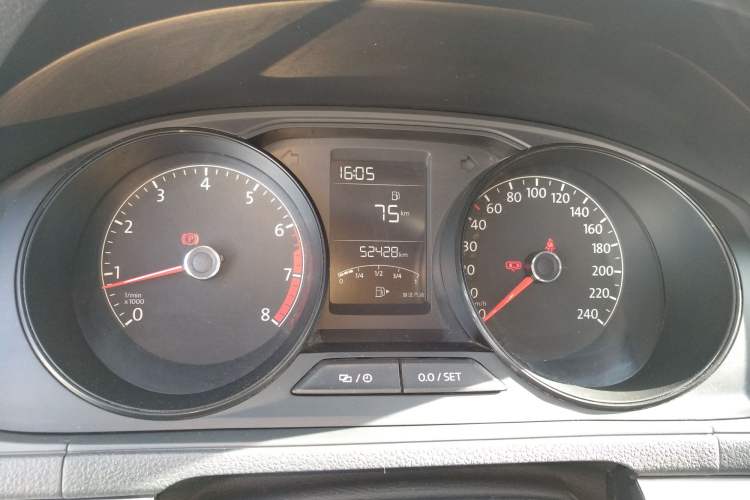 Used Volkswagen Lavida 2019 Lavida Start 1.5L Manual Fashion Edition China VI Standard Instrument Cluster