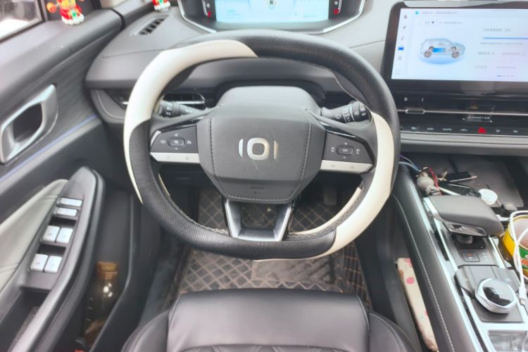 Used CHANGAN NEVO Q05 2024 Truly Delicious Version 125cc Superior Design CATL Steering Wheel