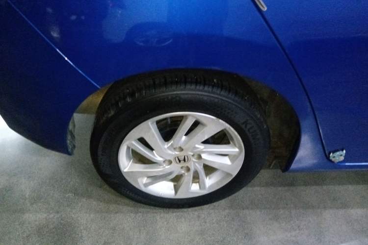 Used Honda Fit 2016 1.5L LXS CVT Comfort Sunroof Version