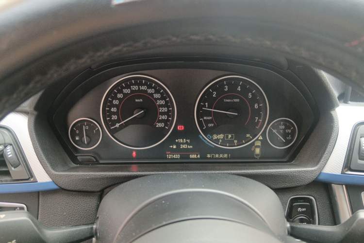 Used BMW 3 Series GT 2014 320i Design Package Model
