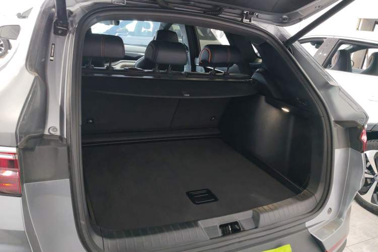 Used BYD Song PLUS New Energy 2021 DM-i 110KM Flagship Model Trunk