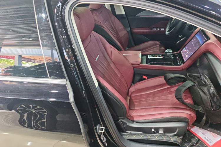 Used Hongqi H5 2024 2.0T Automatic Smart Connect Flagship Edition