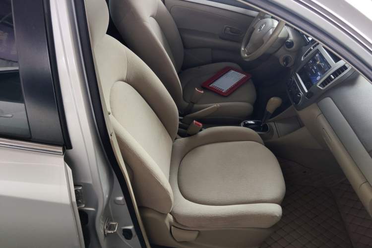 Used Nissan Sylphy 2019 Classic 1.6XE+ CVT SmartConnect Leading Edition Right Front Seat