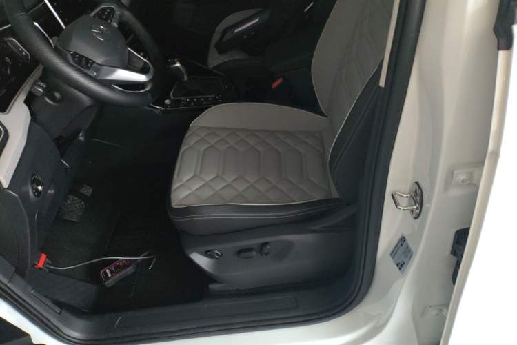 Used Volkswagen Tayron 2025 Zhongxiang Version 300TSI Left Front Seat