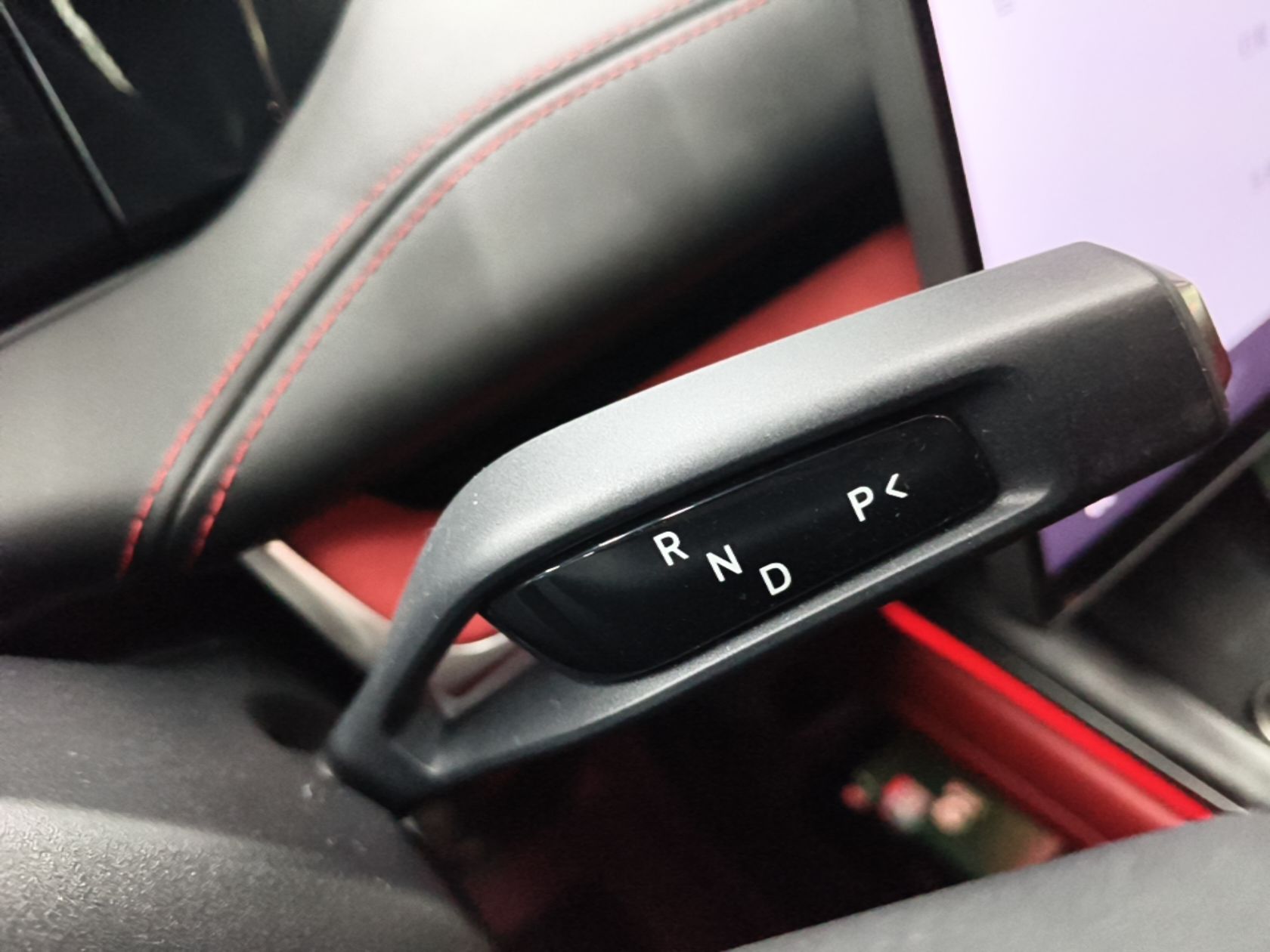 Xiaomi Auto SU7 2024 Rear-Drive Ultra-Long Range Advanced Pro-Level Intelligent Driving Version — снимка 16