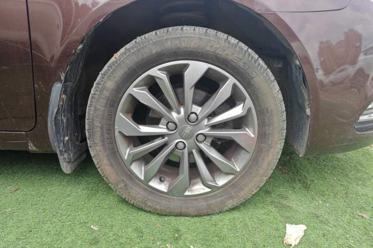 Used Geely Auto Vision 2016 1.5L Manual Happiness Edition Right Front Wheel Hub