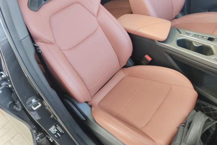 Used CHANGAN X5 PLUS 2026 Model, Second Generation, 1.5T Transcendence PRO
