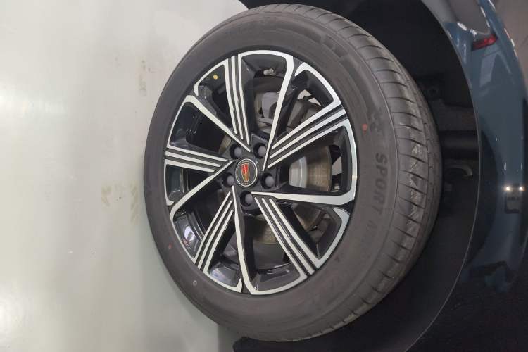 Used Hongqi H5 PHEV 2025 130 Super Hybrid Version
