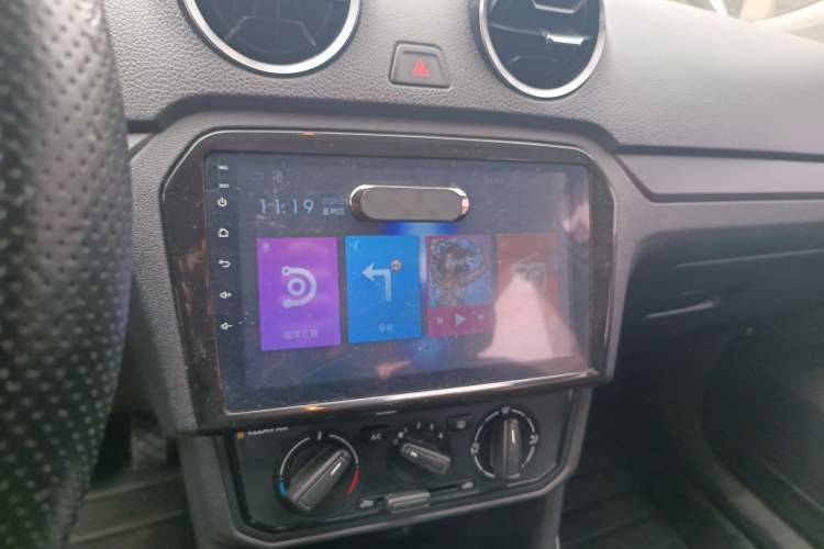 Used Volkswagen Jetta 2017 1.5L Automatic Fashion Model
