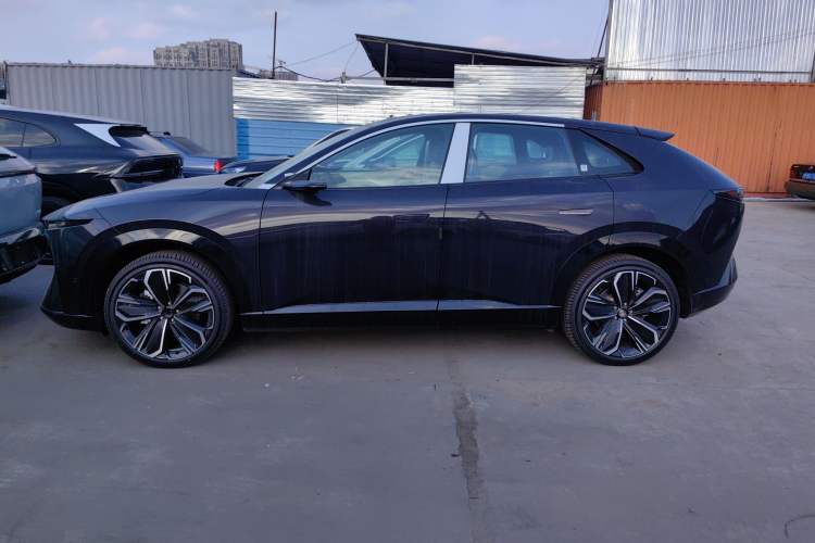 Used Mazda EZ-60 2025 Model Pure Electric 600 Max
