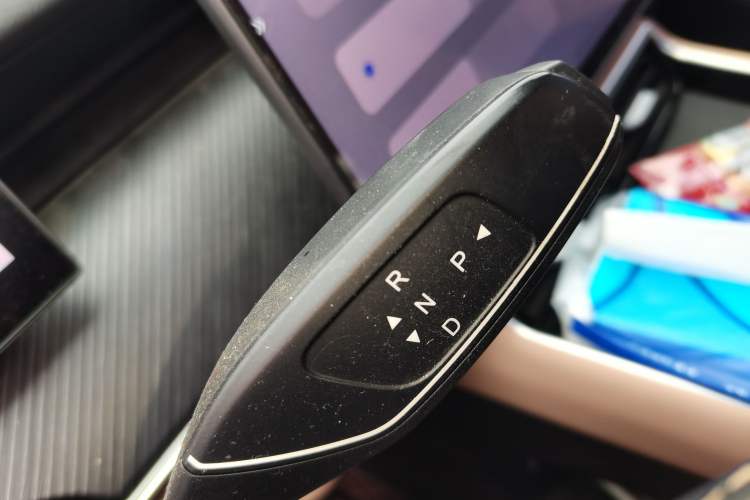 Used Chery Tiggo 8 L 2024 2.0T Two-Wheel Drive Standard Edition 5 Seats