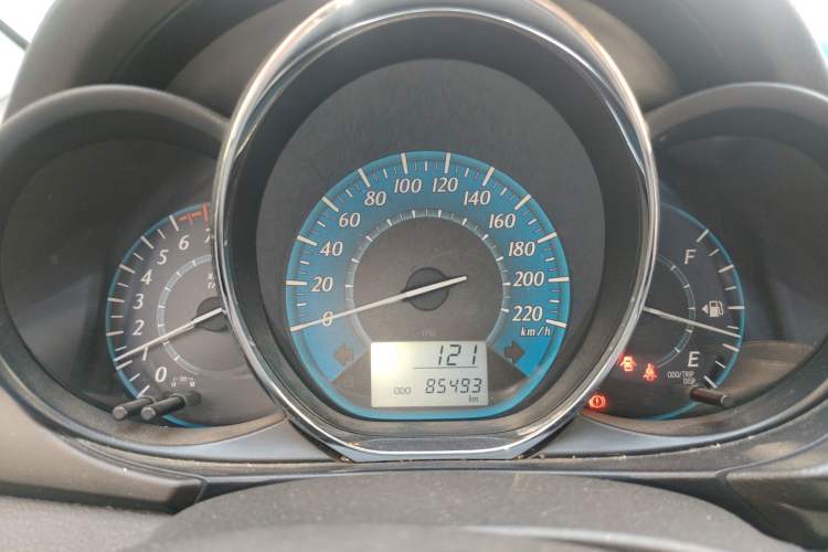 Used Toyota YARiS L Zhi Xuan 2014 1.3E Automatic Charm Edition Instrument Cluster