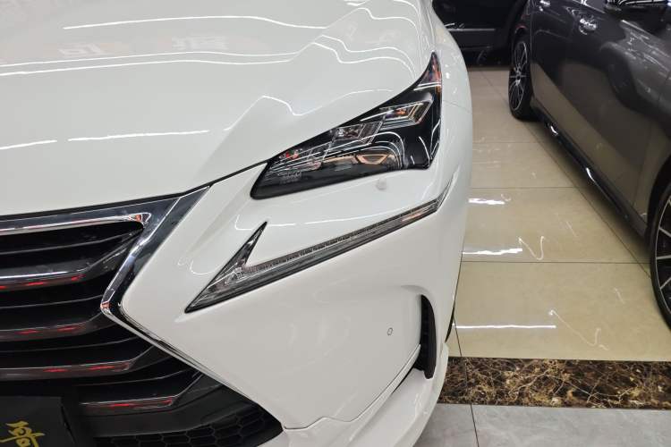 Used Lexus NX 2015 300h All-Wheel-Drive Fēngzhì Edition
