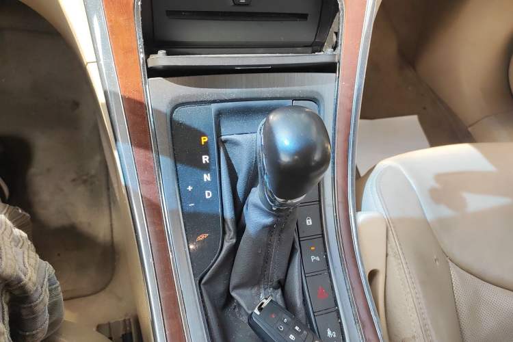 Used Roewe 950 2012 2.4L Luxury Executive Edition