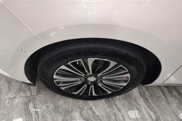 Used Buick GL8 2021 ES Land Cruiser 653T Flagship Model