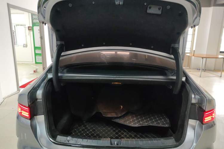 Used BYD Destroyer 05 2022 DM-i 55KM Prestige Model Trunk