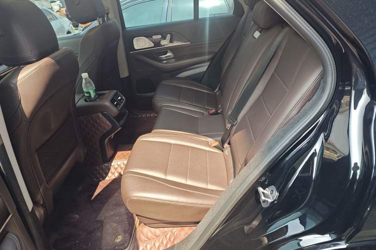 Used Mercedes-Benz GLE 2022 GLE 350 4MATIC Stylish Model Left Rear Seat