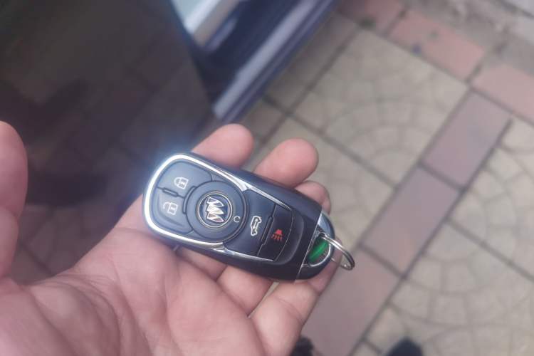 Used Buick GL8 2023 Land Executive Class Smart Enjoyment Model Vehicle Key