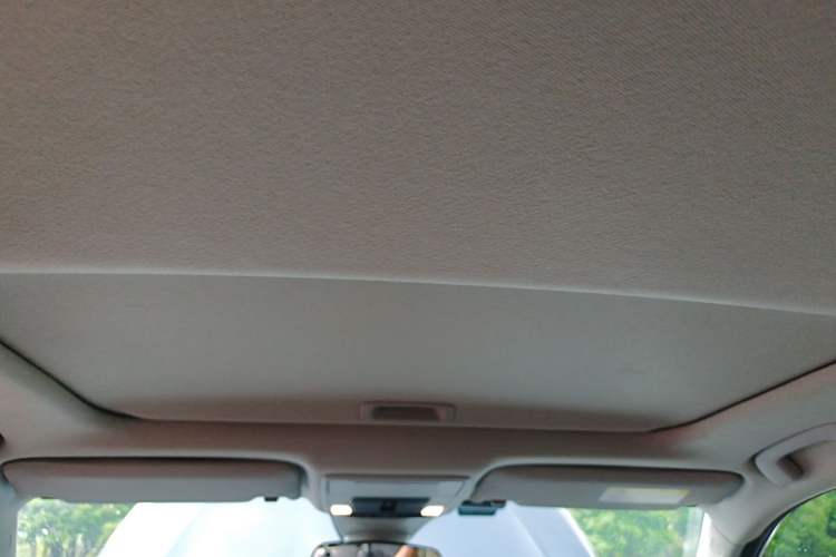 Used Honda Civic 2022 240TURBO CVT Dynamic Edition Headliner