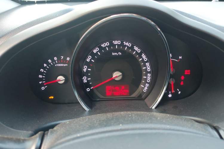 Used Kia Sportage R 2014 2.0L Automatic Two-Wheel Drive DLX
