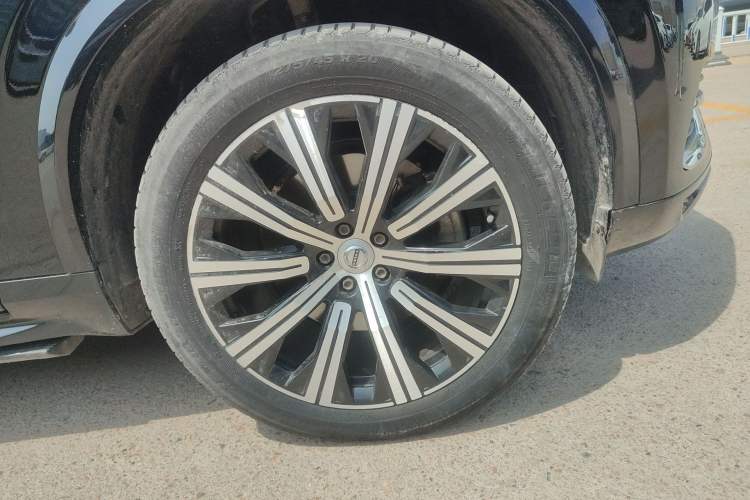 Used Volvo XC90 2020 Facelifted T6 Zhiyi Luxury 7-Seater
