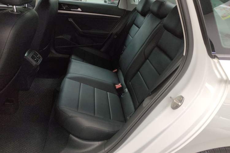 Used Volkswagen Lavida 2023 1.5L Automatic De Yi Edition
