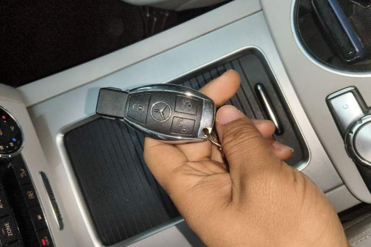 Used Mercedes-Benz GLK-Class 2015 GLK 300 4MATIC Fashion Edition Ultimate Version
