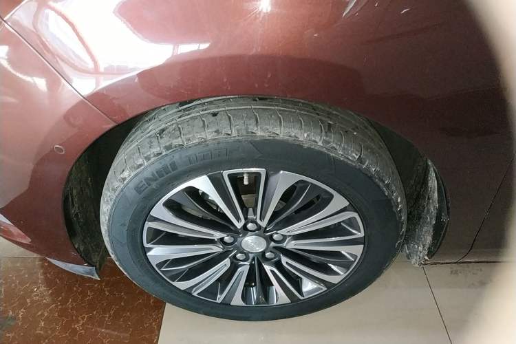 Used Buick GL8 2022 ES Land Cruiser 653T Luxury Model
