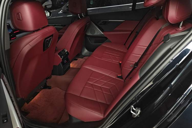 Used BMW 5 Series 2024 525Li M Sport Package
