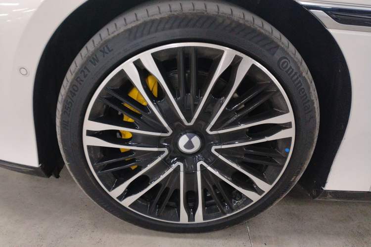 Used Denza Z9GT 2024 1100 Four-Wheel Drive Ultra Version Exterior 7