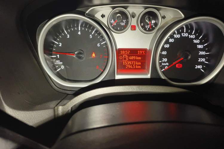 Used Ford Focus 2013 Hatchback Classic 1.8L Manual Fashion Edition