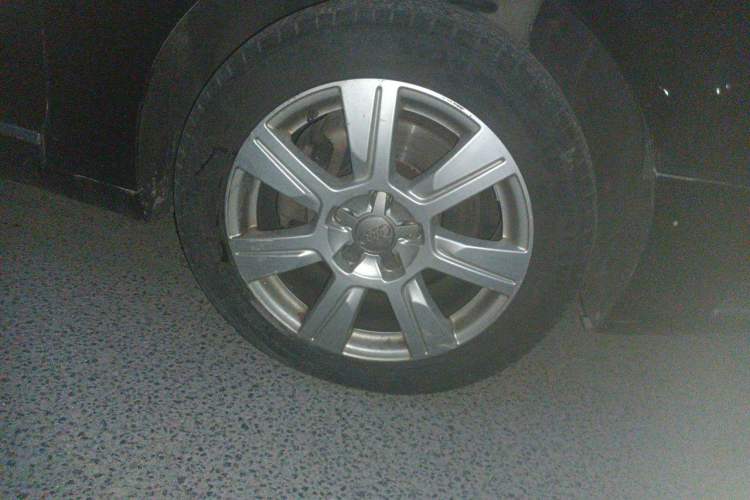 Used Audi A6L 2011 2.8 FSI Comfort Model
