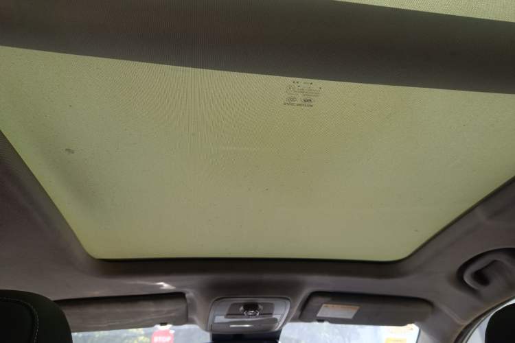 Used Roewe RX5 New Energy 2017 ERX5 EV400 Electric Internet Supreme Edition Headliner