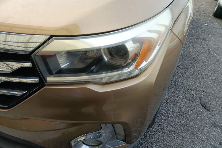 Used GAC Trumpchi GS4 2017 235T Automatic Two-Wheel Drive Elite Edition Left Front Headlight