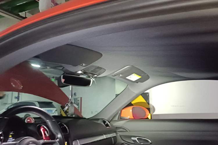 Used Porsche 718 2016 Cayman 2.0T Headliner