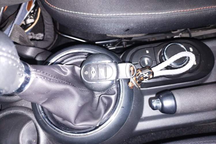 Used MINI MINI 2016 1.2T ONE Pioneer Edition Five-Door Version
