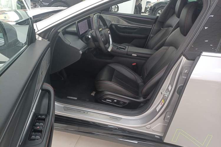 Used XPeng P7 2024 P7i 550 Max