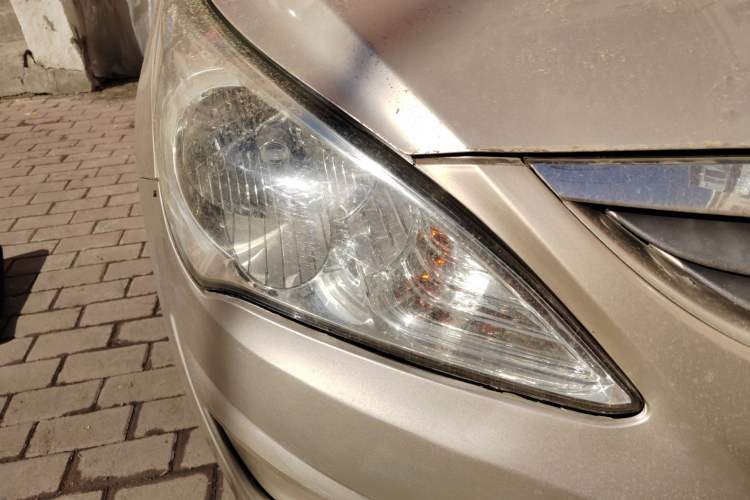 Used Hyundai Verna (older generation) 2010 Sedan 1.4L Manual Standard GL Model
