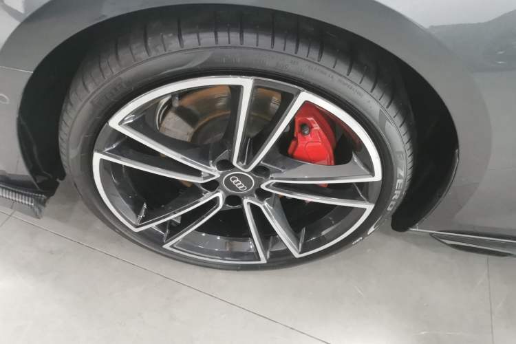 Used Audi A4L 2024 45 TFSI quattro Prestige Dynamic Edition Left Front Wheel Hub