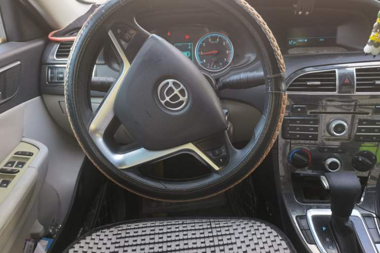 Used Brilliance H530 2011 1.6L Automatic Comfort Edition
